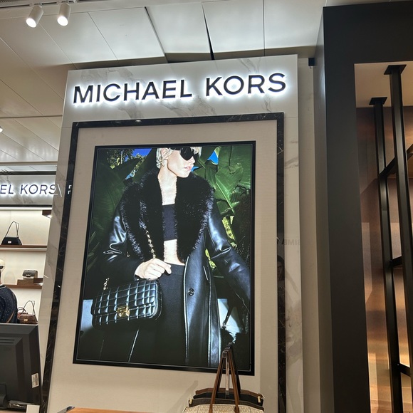 Meet your Posher, Zoila - Picture 11 of 16